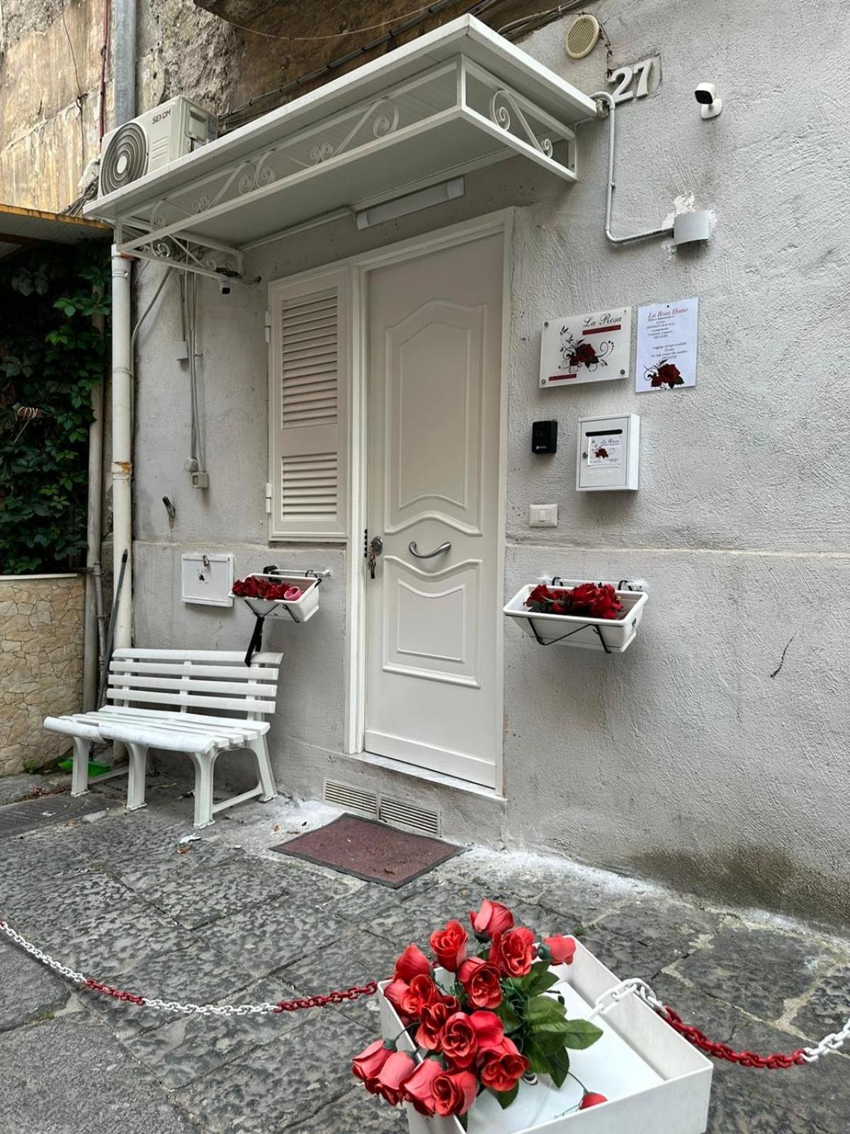 La Rosa * Napoli
